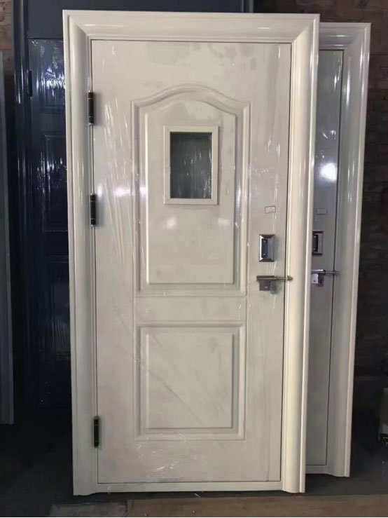 酒泉学校教室门