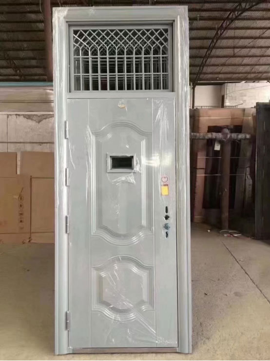 酒泉学校教室门