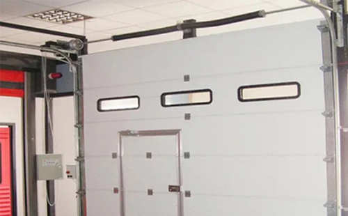 酒泉工业提升门的安装方法