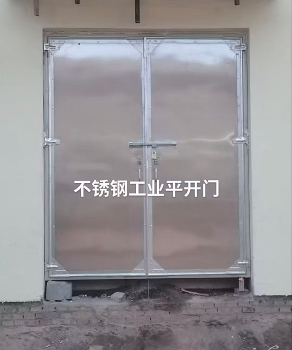 不锈钢酒泉工业平开门在现代工业场景中的应用实践