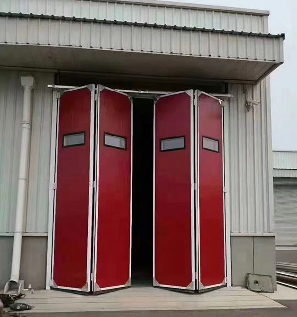 酒泉工业折叠门在大型装配车间出入口的应用实例